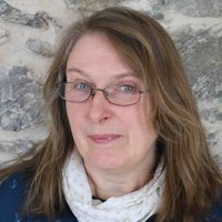 Porträtfoto Helga Batzer Porträtfoto Helga Batzer